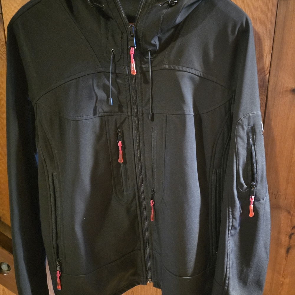 Beautiful Women's I.Madison Jacket.  Black With Hot Pink Accents. Size XL .